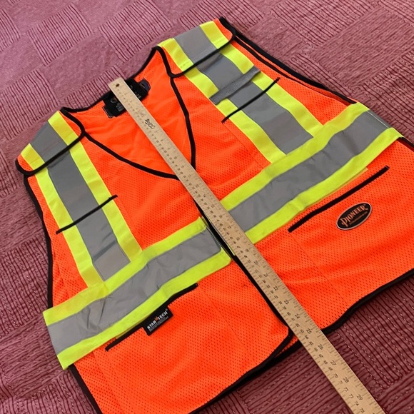 PIONEER Orange Safety Vest with Reflective Stripes - Picture 5 of 16
